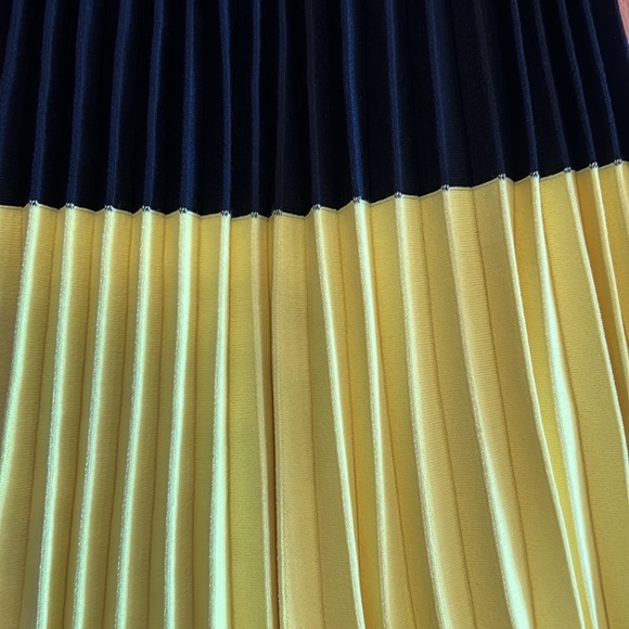 Derek Lam black net dress with yellow detail size small - Picture 5 of 8